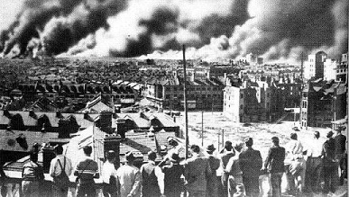 Europeans Watching War from the Shanghai Bund